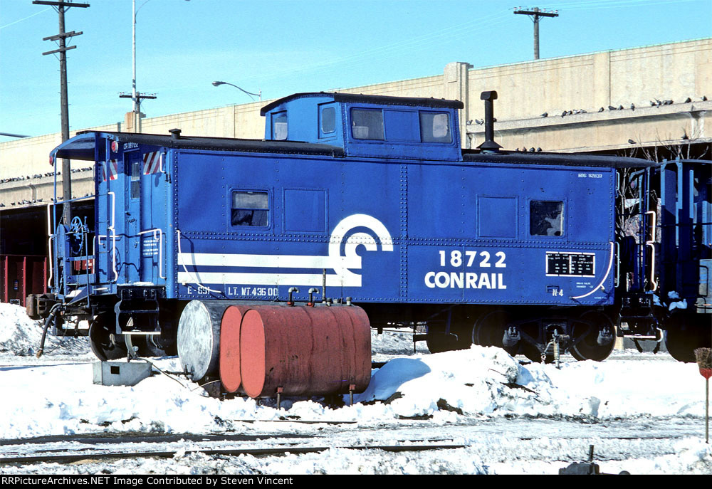 Conrail ex Reading caboose CR#18722